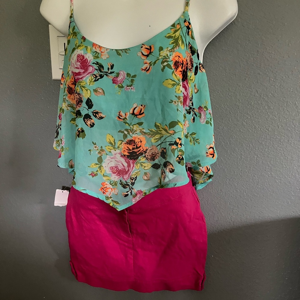 Ladies pink skirt new